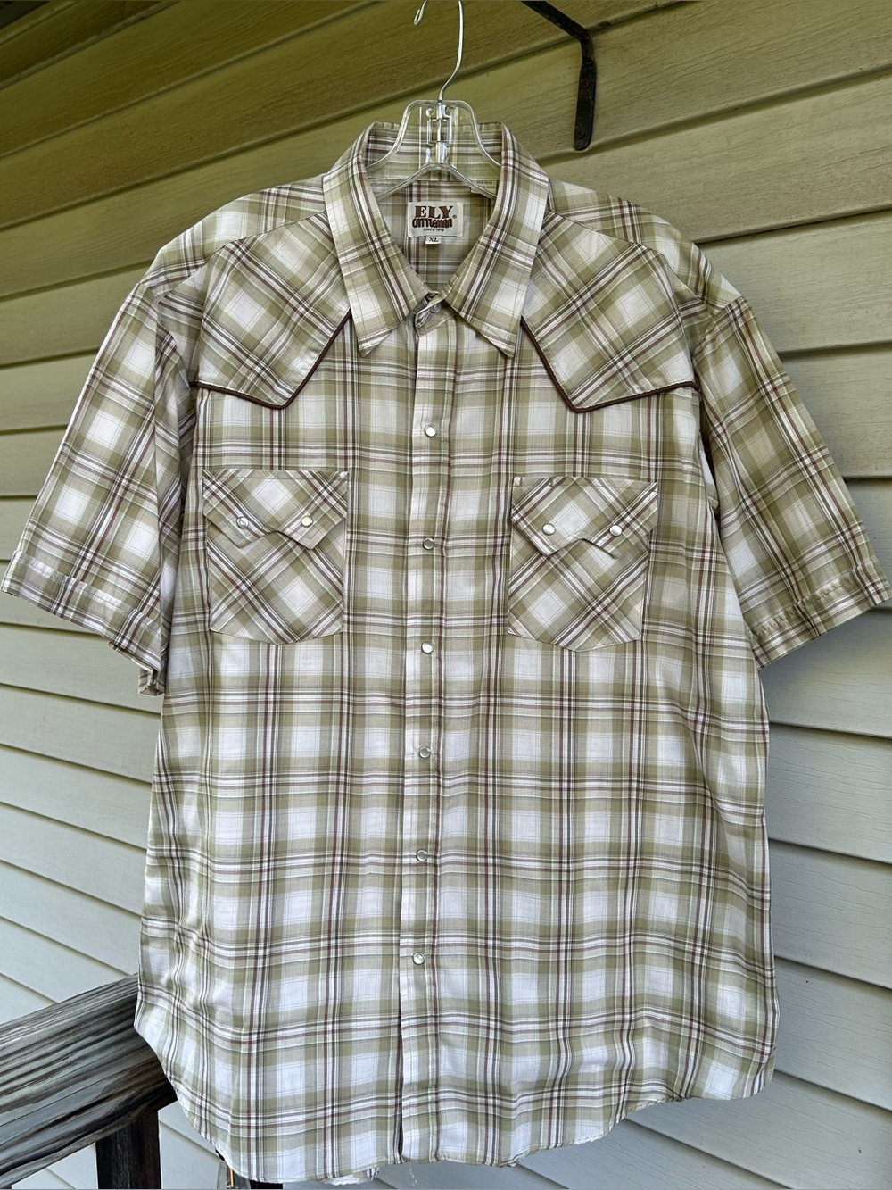 Ely Cattleman Western Cowboy Rodeo Country Americana Men’s Shirt Size XL.
